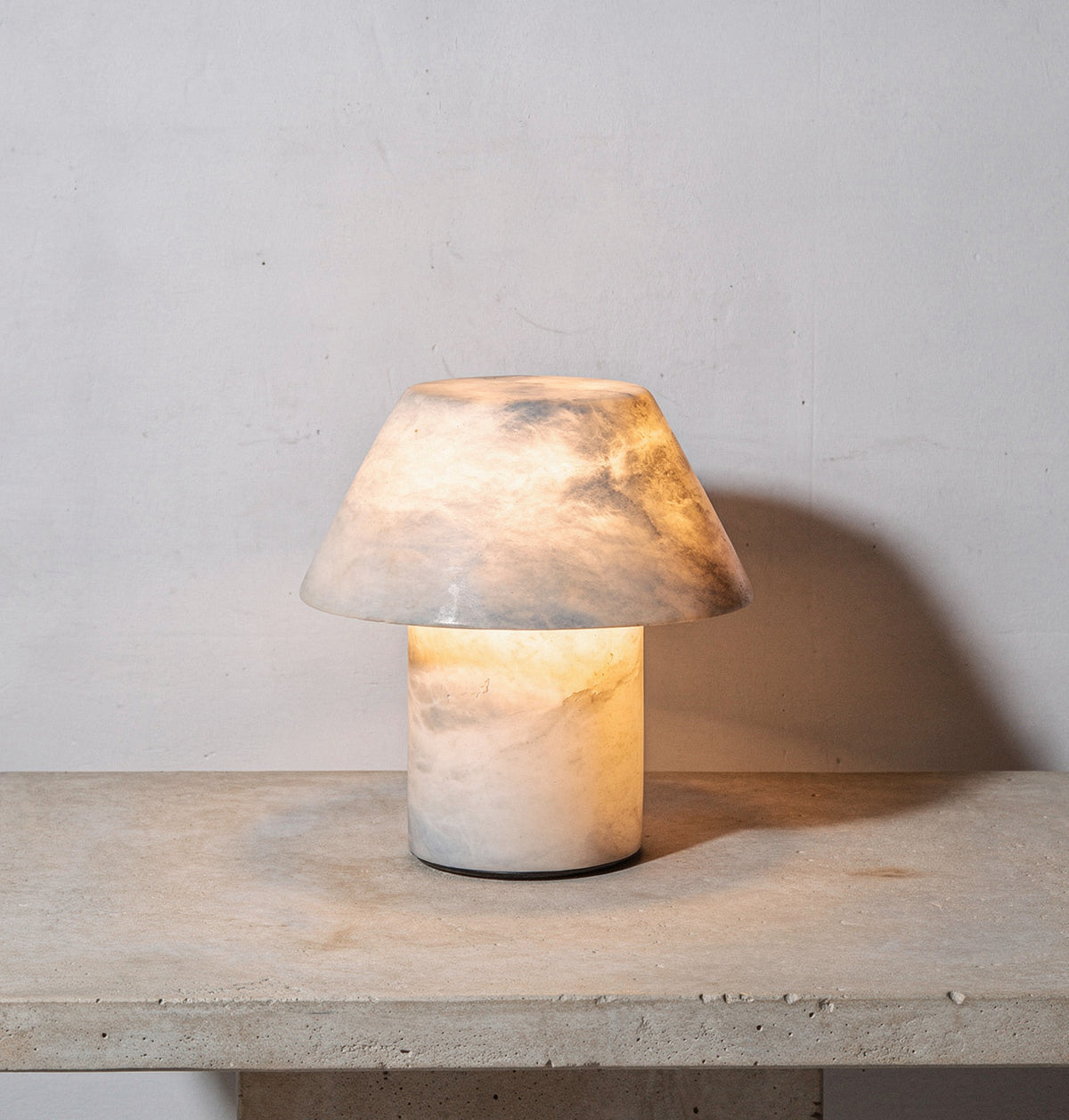 The Alïa - cloud marble table lamp