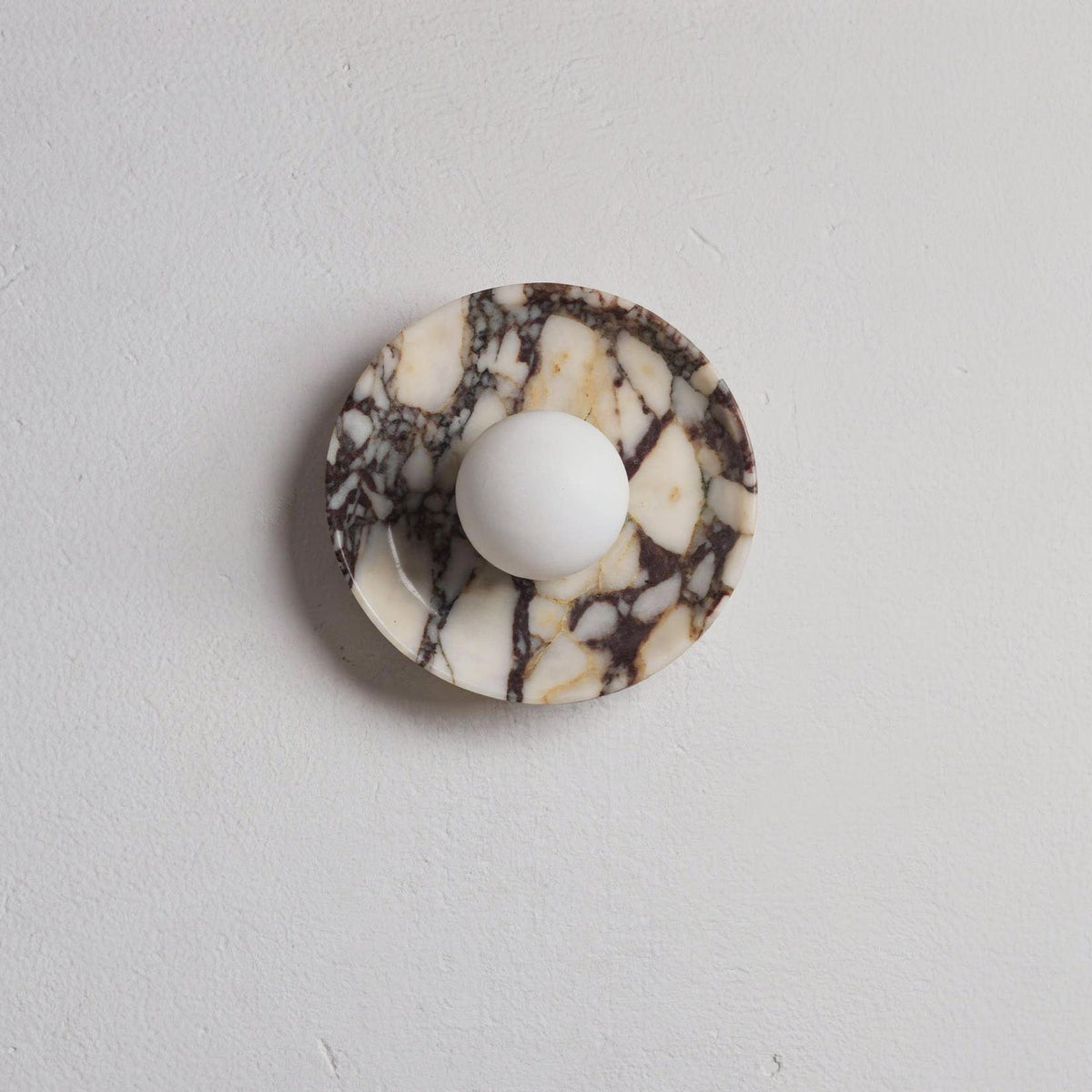 The Gaïa - Round alabaster & glass sconce